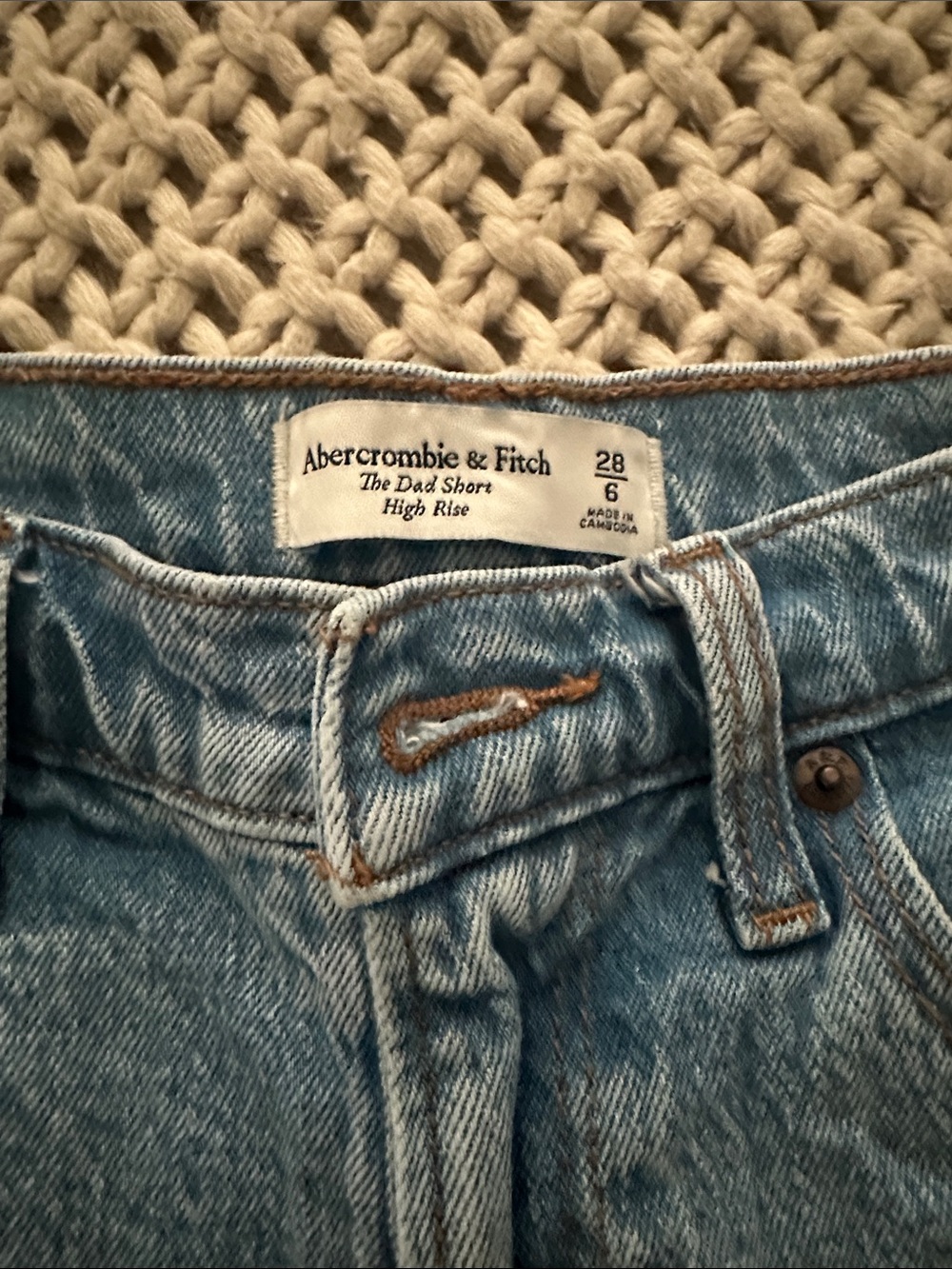 Abercrombie & Fitch dad shorts - Picture 3 of 3